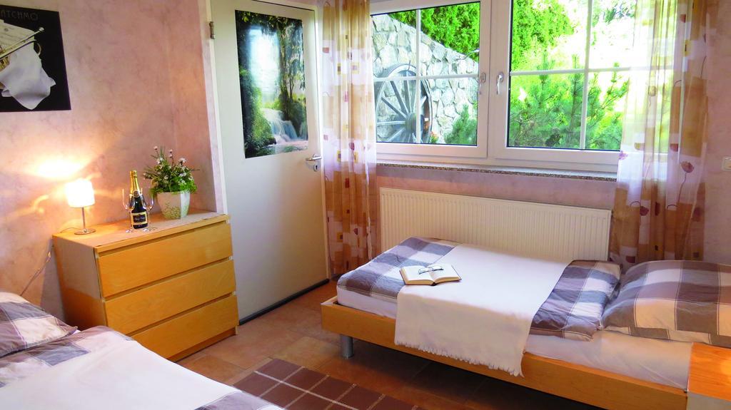 Wellness Apartments Sophienhoehe Am Teich Мехерних Номер фото